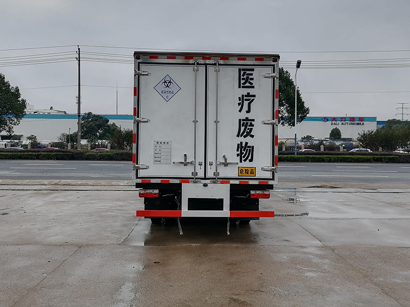 国六5.2米厢长东风医疗废物转运车